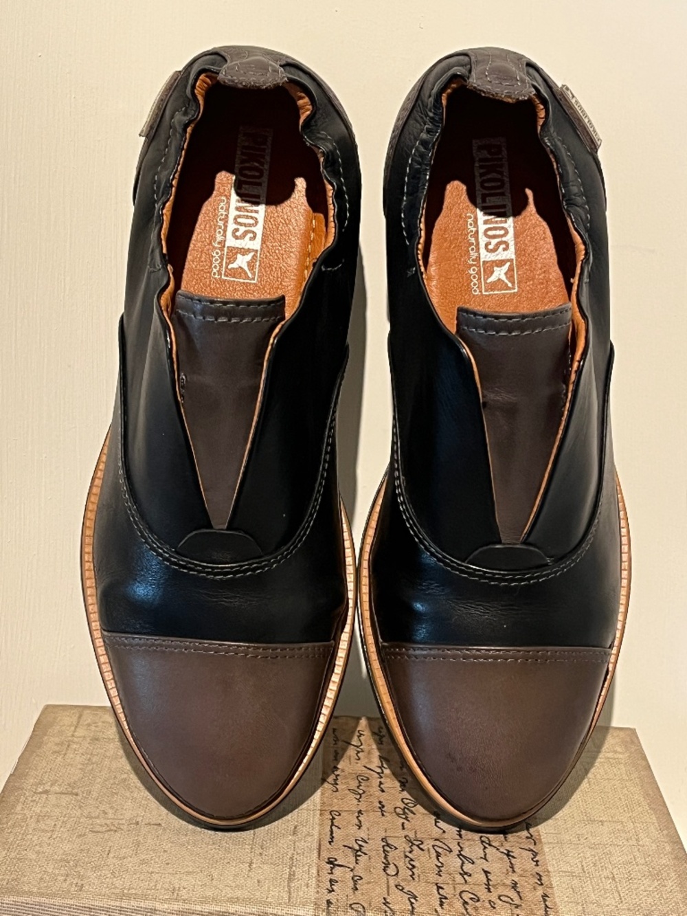 PIKOLINOS "Santorini" Leather Slip-on Oxfords